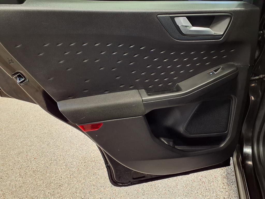 2020 Ford Escape Image 8