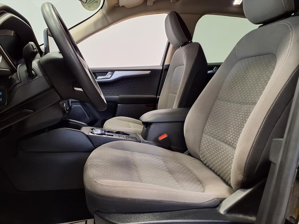 2020 Ford Escape Image 13