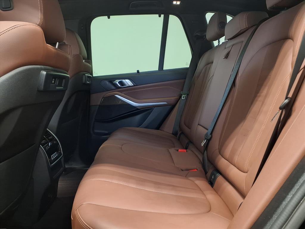 2022 BMW X5 Image 9