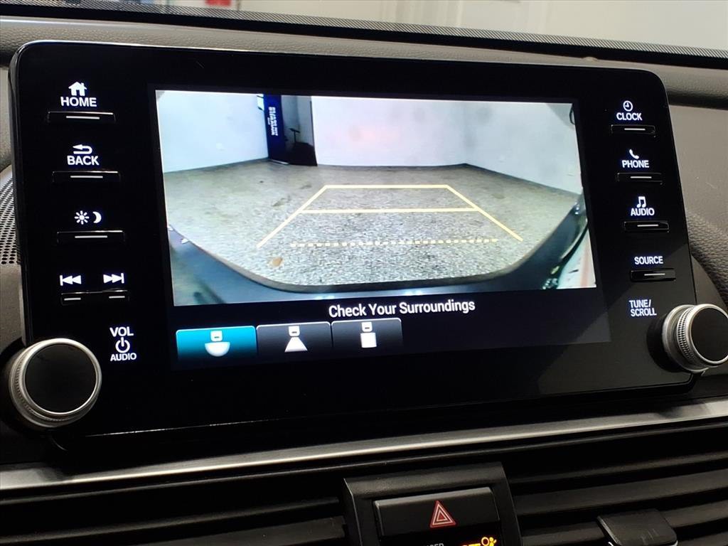 2019 Honda Accord Image 8