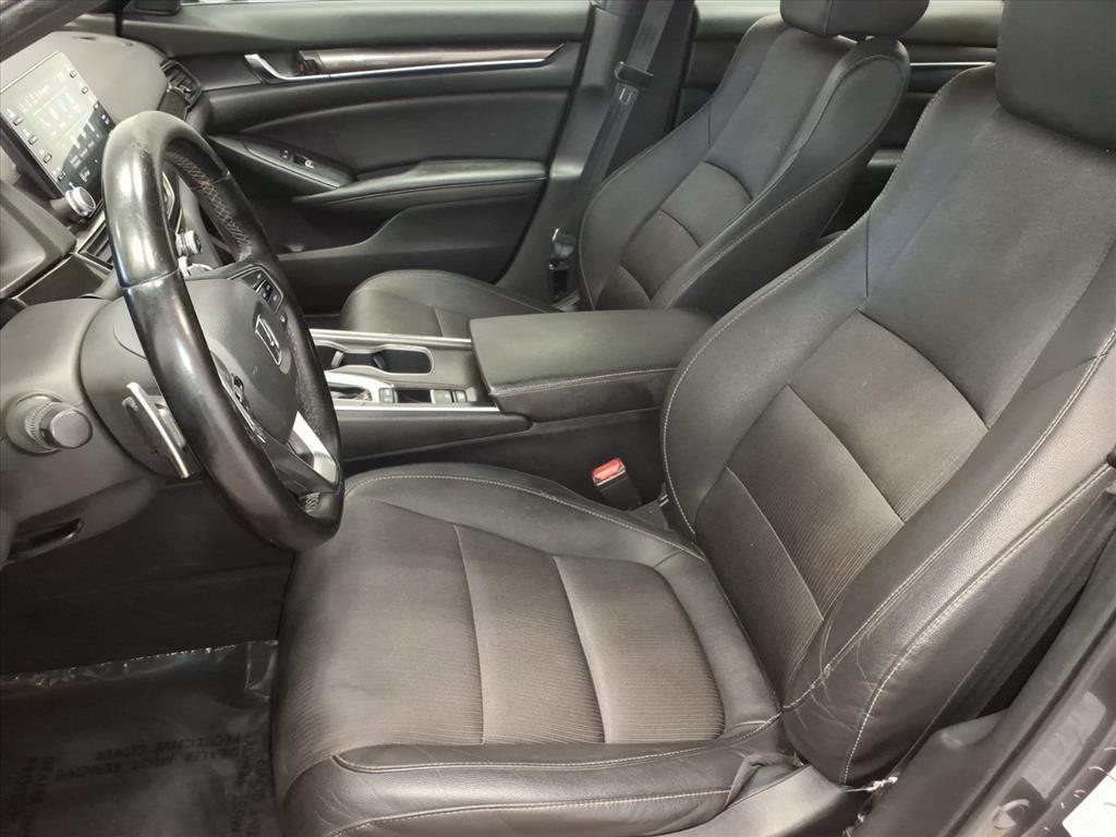 2019 Honda Accord Image 11