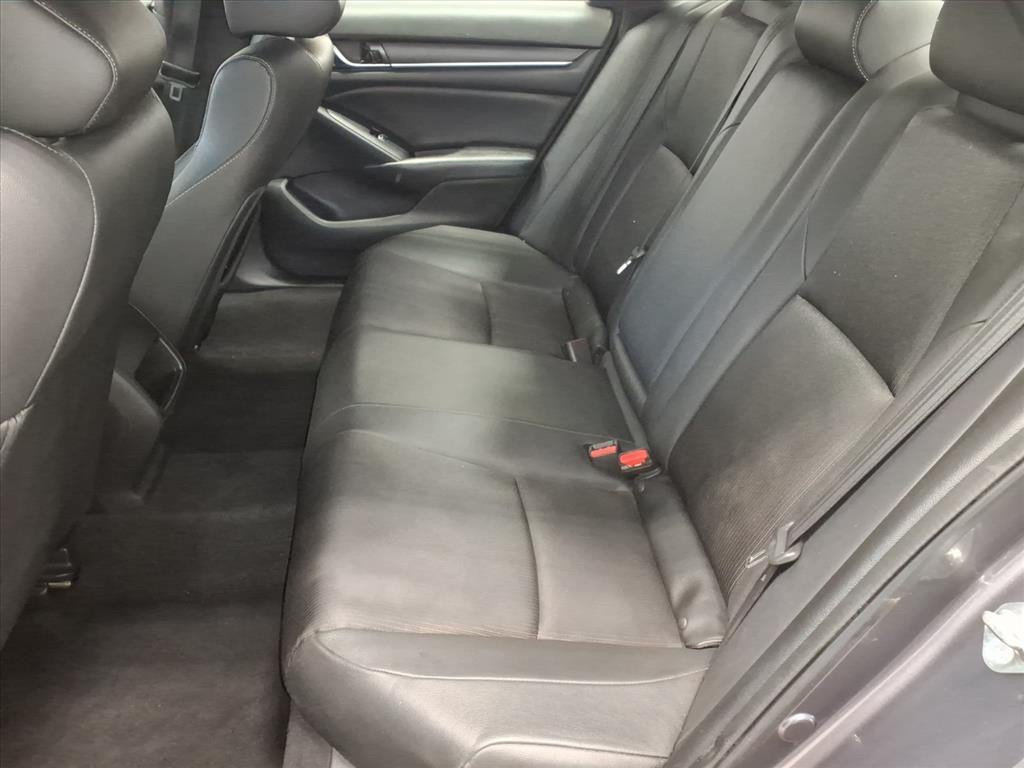2019 Honda Accord Image 16