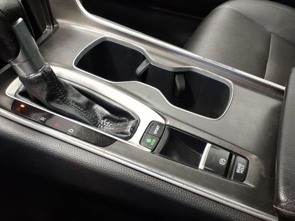 2019 Honda Accord Image 17