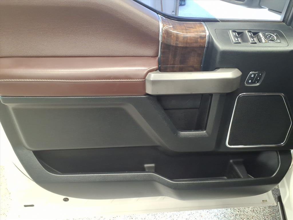2015 Ford F-150 Image 11