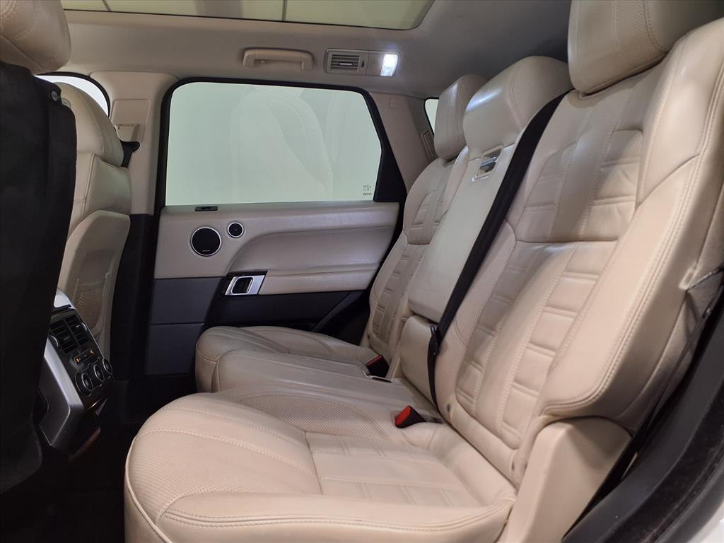 2017 Land Rover Range Rover Sport Image 9