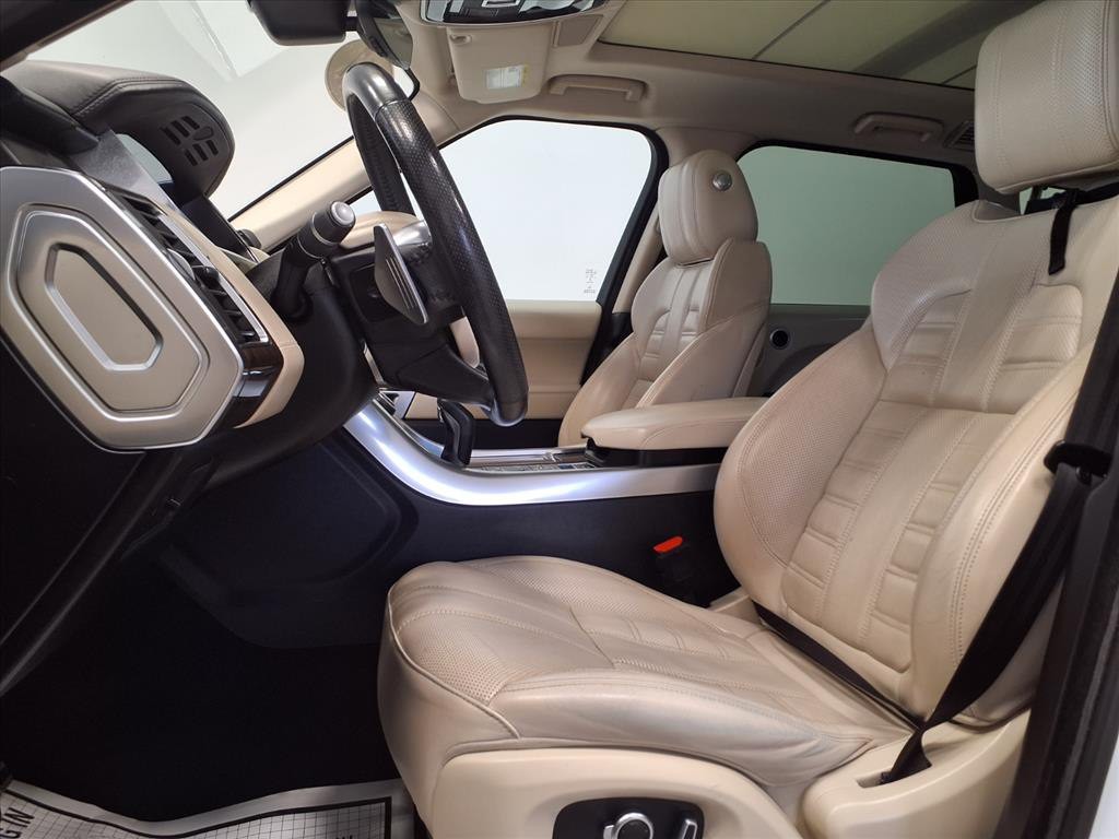 2017 Land Rover Range Rover Sport Image 14