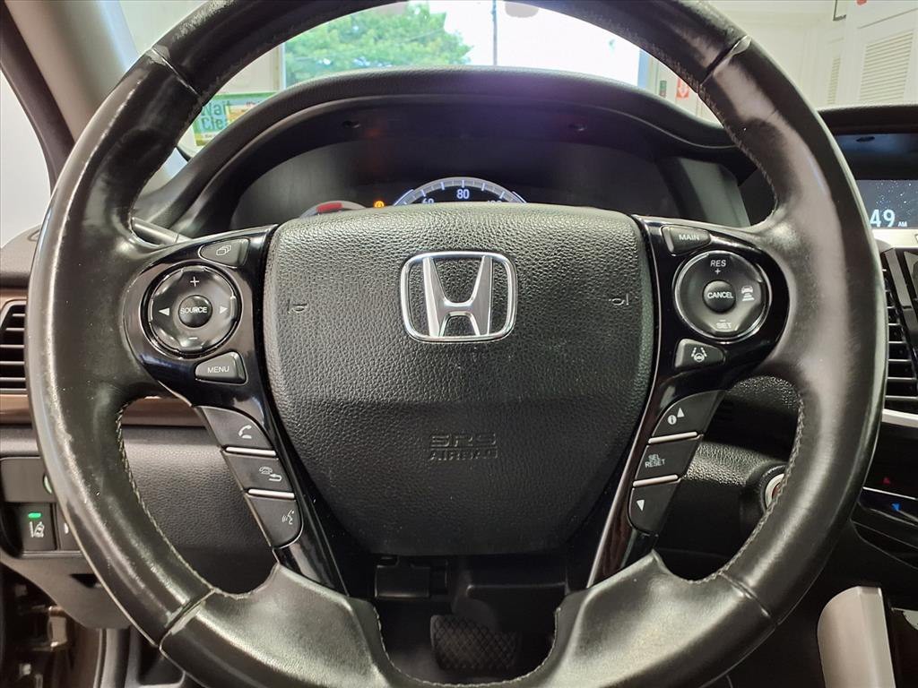 2016 Honda Accord Image 19