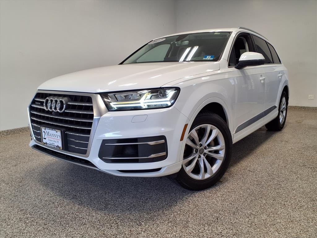2017 Audi Q7 Image 1