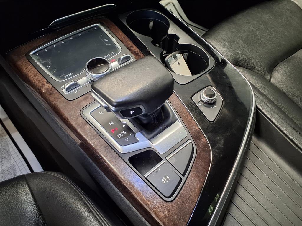 2017 Audi Q7 Image 14