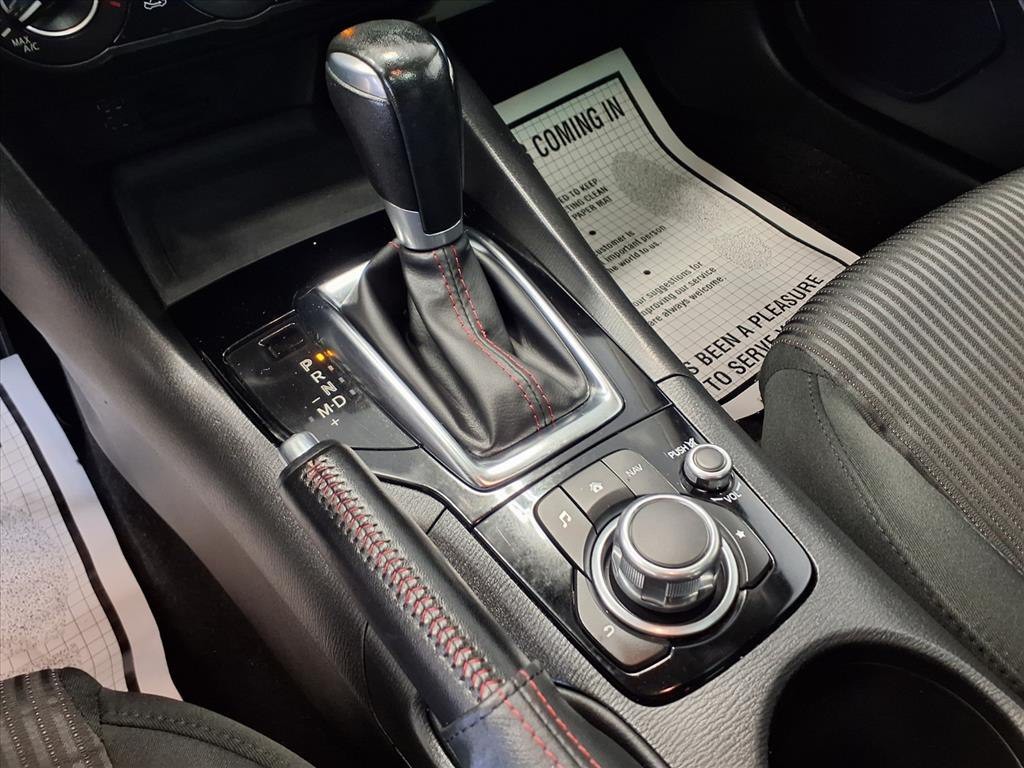 2016 Mazda Mazda3 Image 16