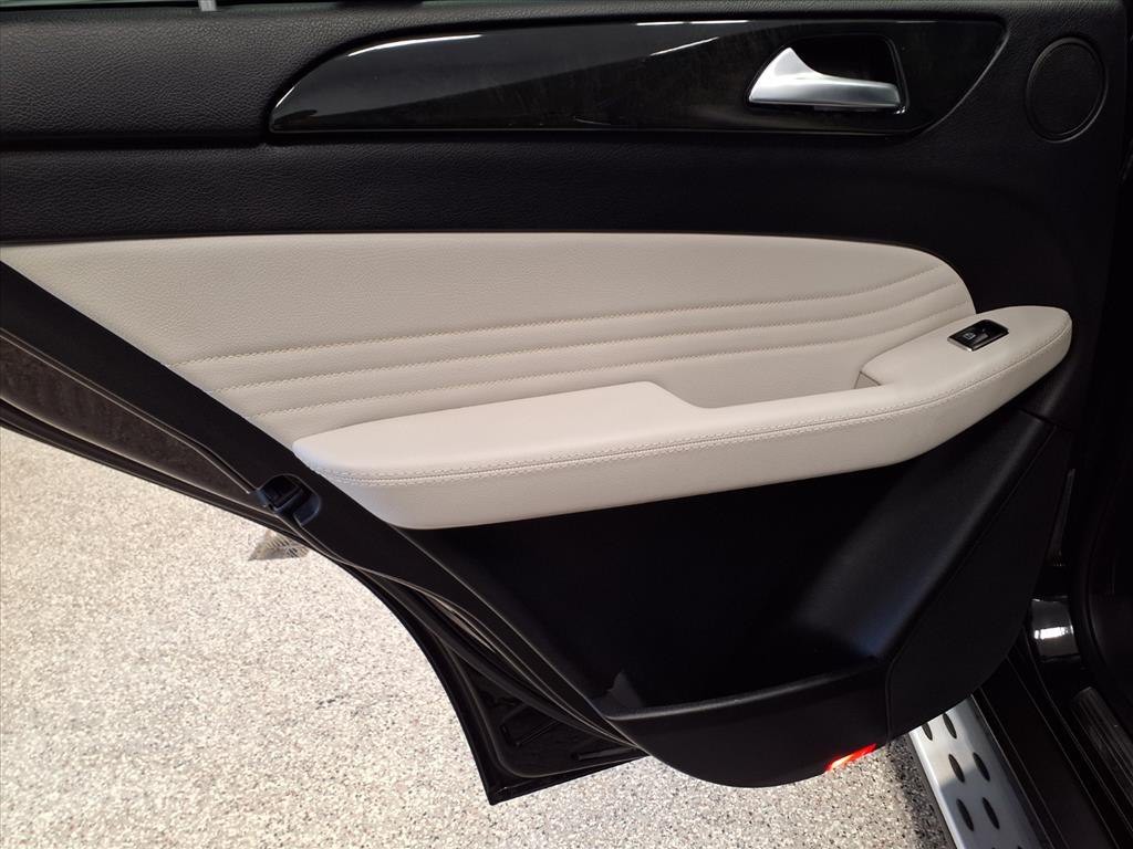 2016 Mercedes-Benz GLE-Class Image 8