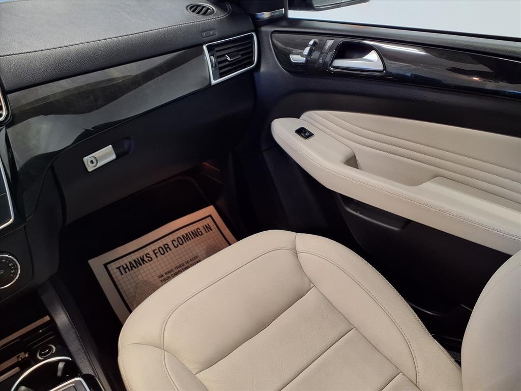 2016 Mercedes-Benz GLE-Class Image 10
