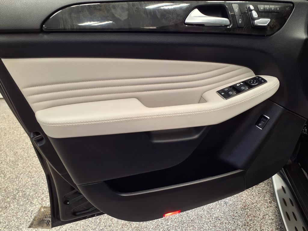 2016 Mercedes-Benz GLE-Class Image 11