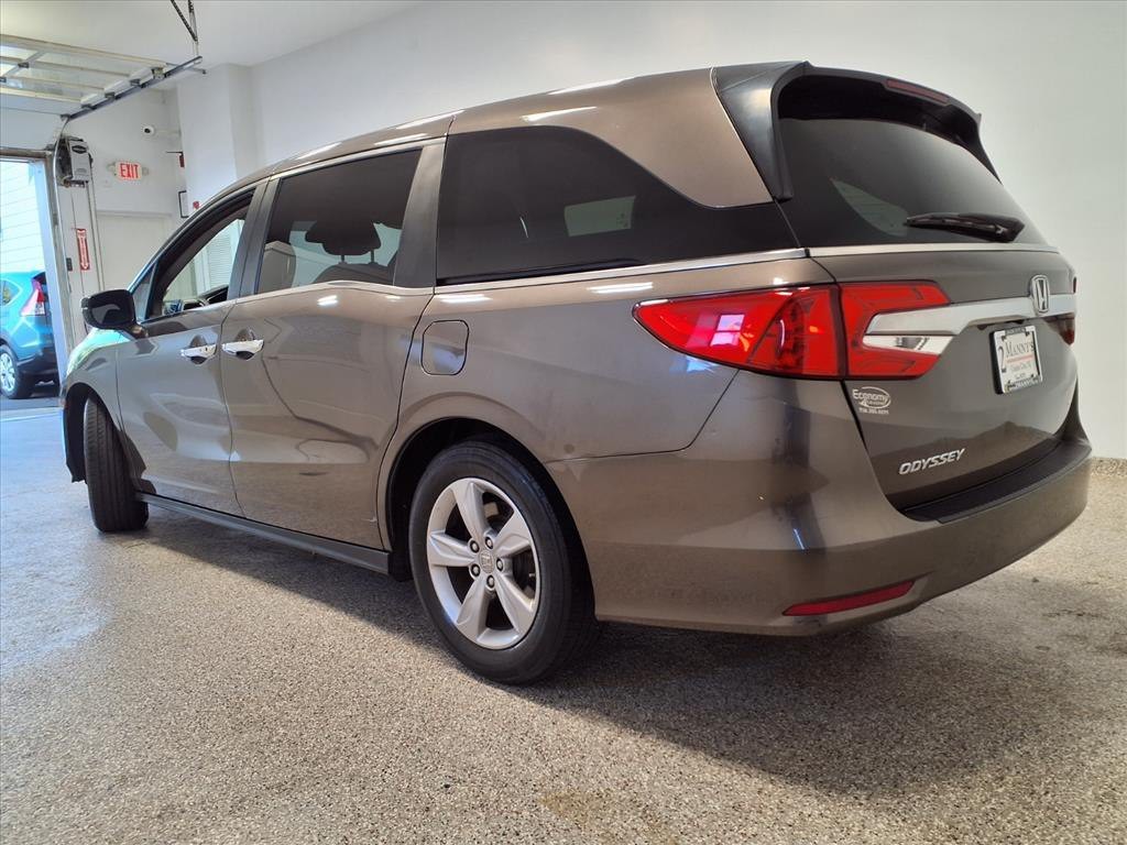 2020 Honda Odyssey Image 2
