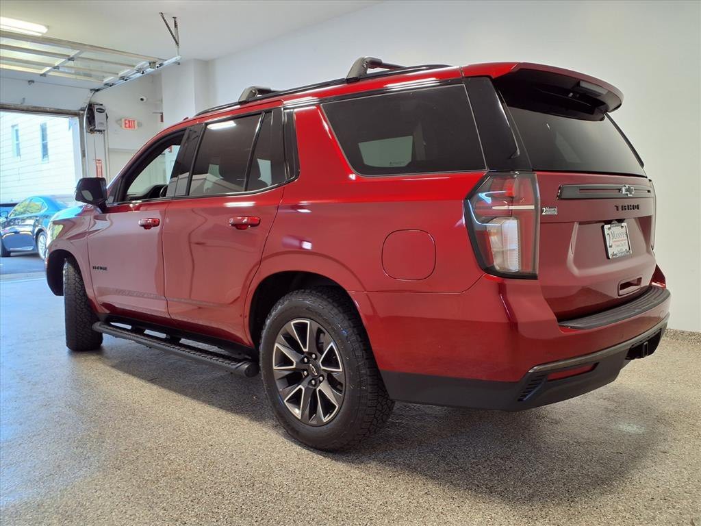 2021 Chevrolet Tahoe Image 2