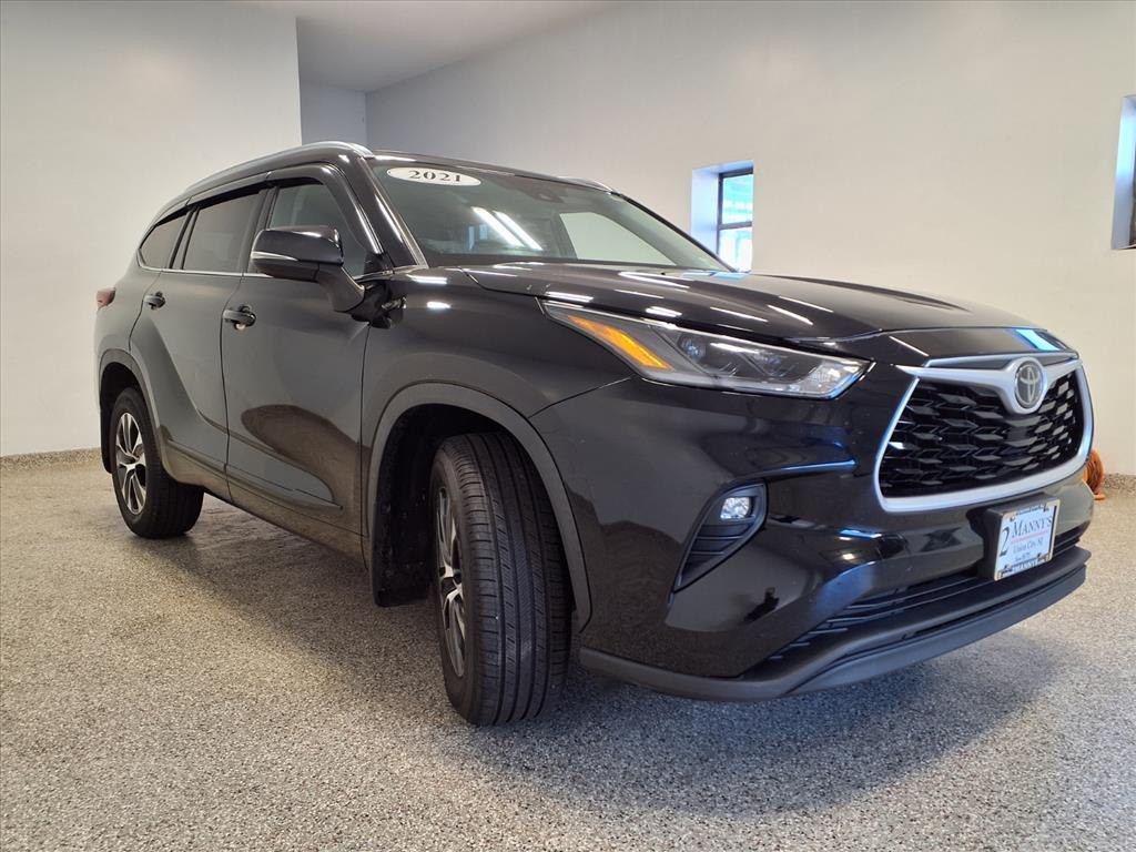 2021 Toyota Highlander Image 4