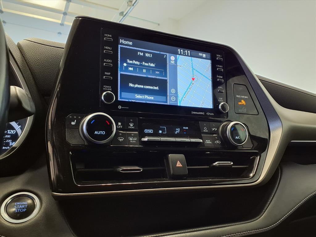 2021 Toyota Highlander Image 17