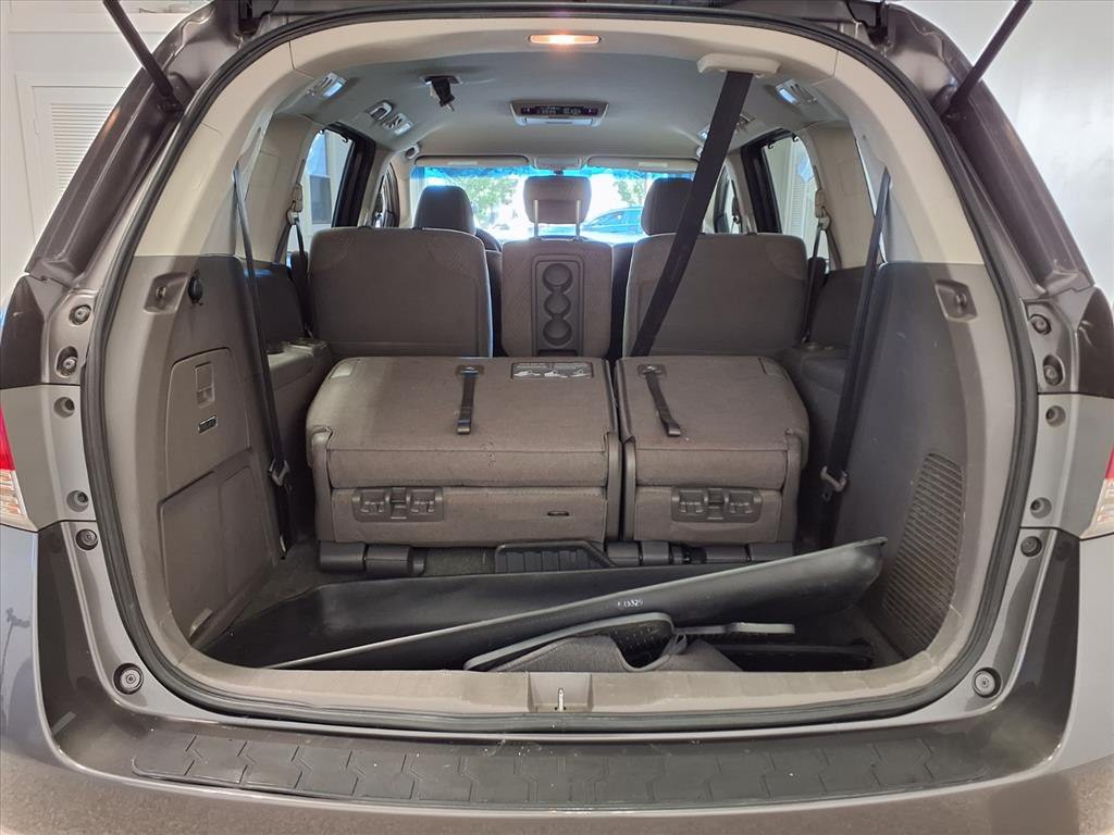 2016 Honda Odyssey Image 7