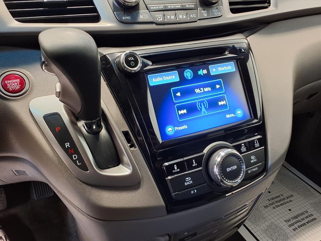 2016 Honda Odyssey Image 14
