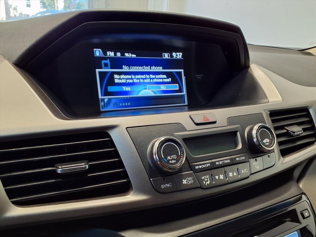 2016 Honda Odyssey Image 15