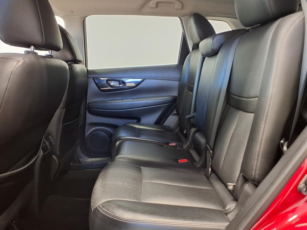 2017 Nissan Rogue Image 9