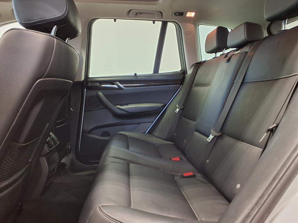 2017 BMW X3 Image 9