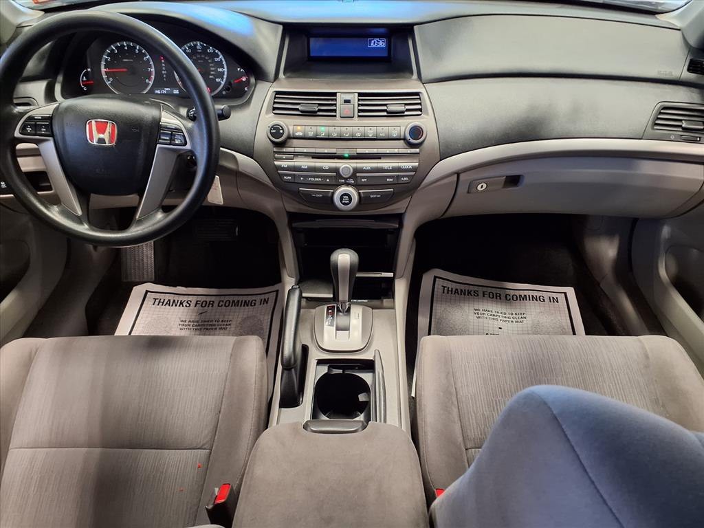 2011 Honda Accord Image 10