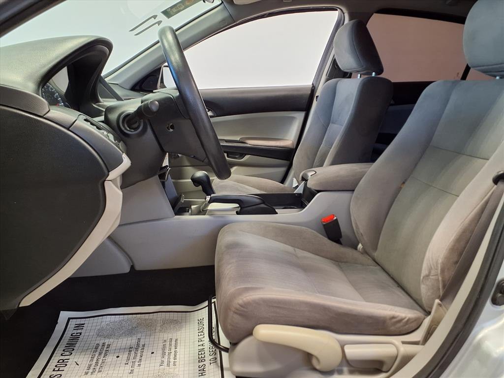 2011 Honda Accord Image 14