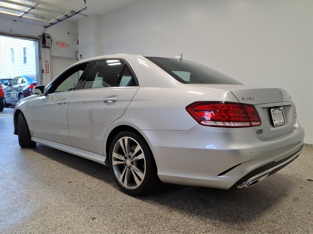 2016 Mercedes-Benz E-Class Image 2