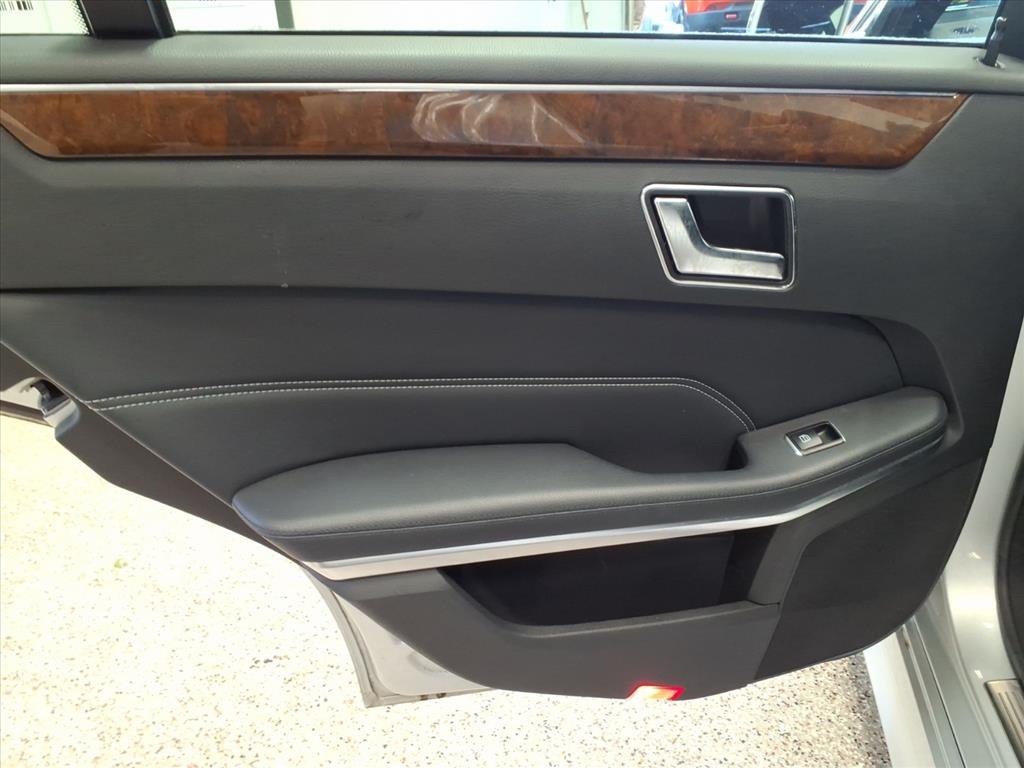 2016 Mercedes-Benz E-Class Image 8