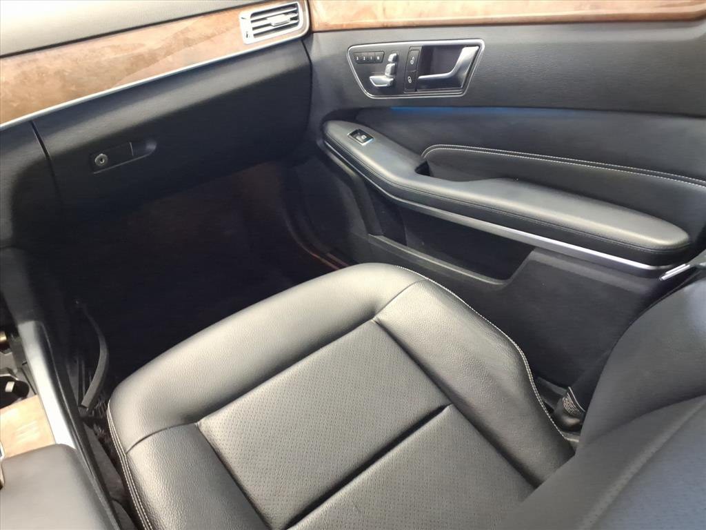 2016 Mercedes-Benz E-Class Image 11