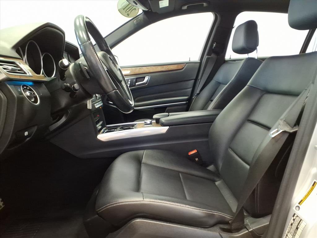 2016 Mercedes-Benz E-Class Image 15