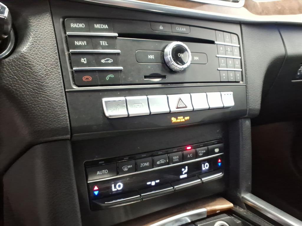 2016 Mercedes-Benz E-Class Image 18