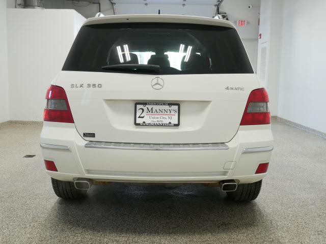 2010 Mercedes-Benz GLK-Class Image 6