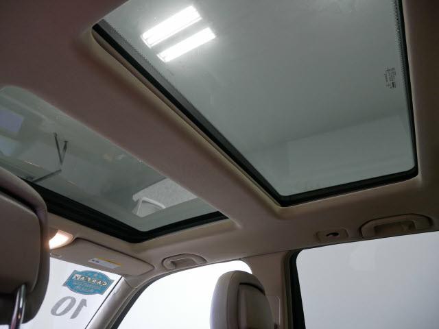 2010 Mercedes-Benz GLK-Class Image 14