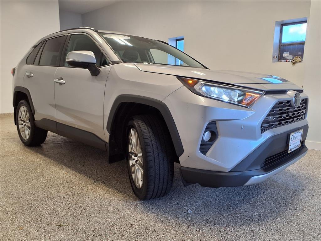 2020 Toyota Rav4 Image 4