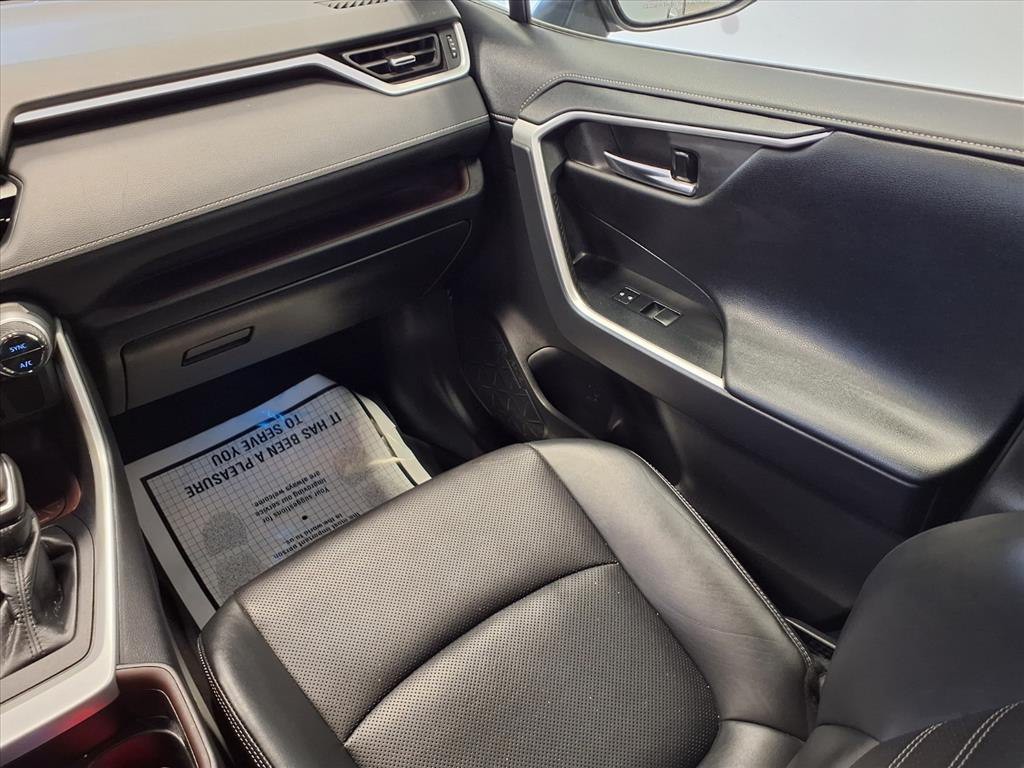 2020 Toyota Rav4 Image 11