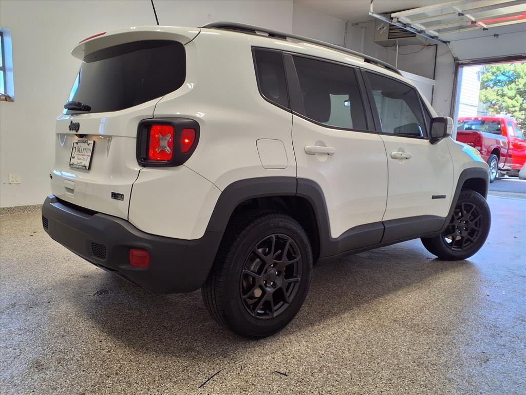 2019 Jeep Renegade Image 3