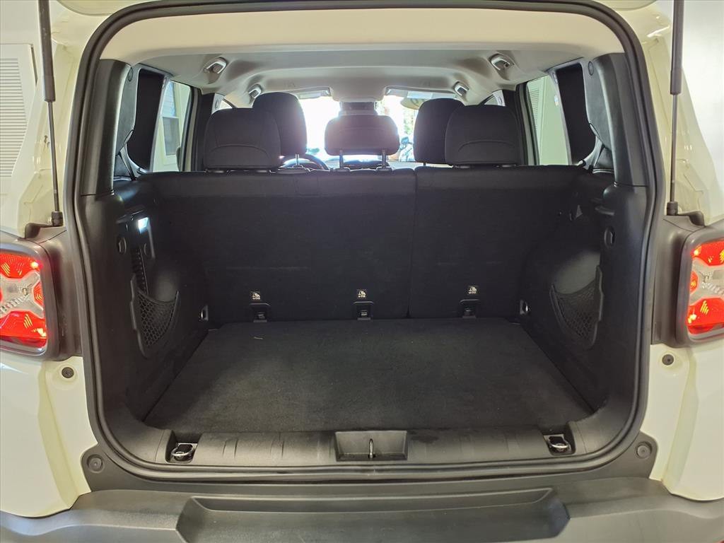 2019 Jeep Renegade Image 7