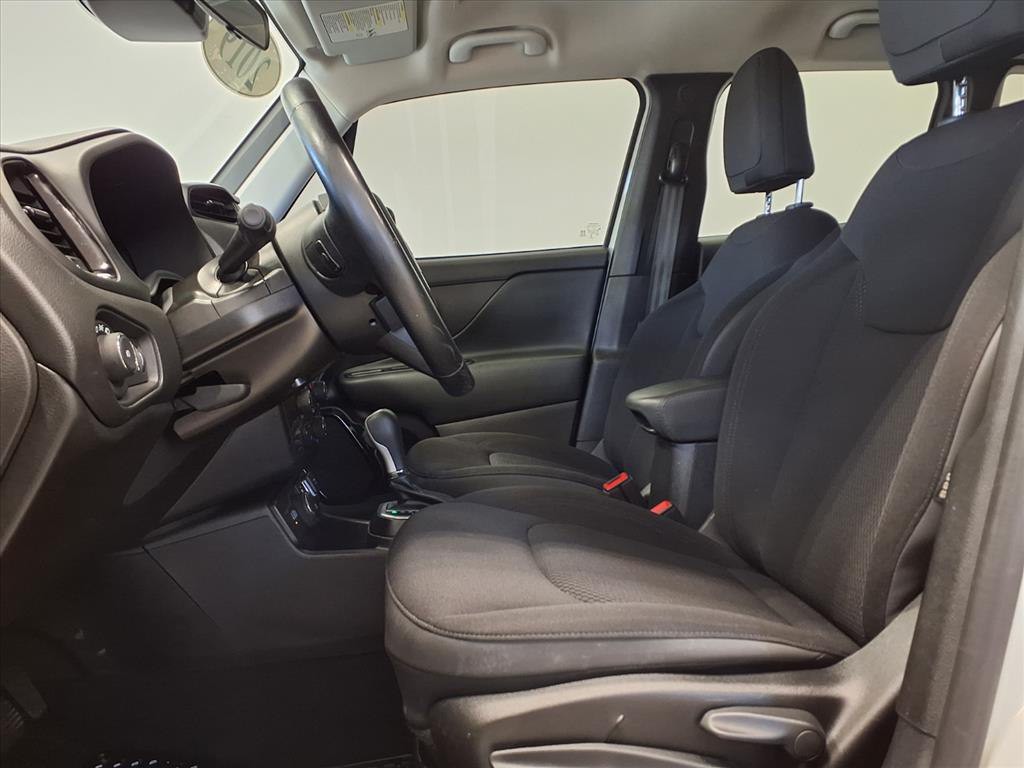 2019 Jeep Renegade Image 14