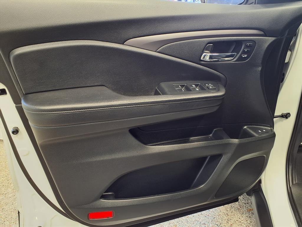 2020 Honda Pilot Image 12