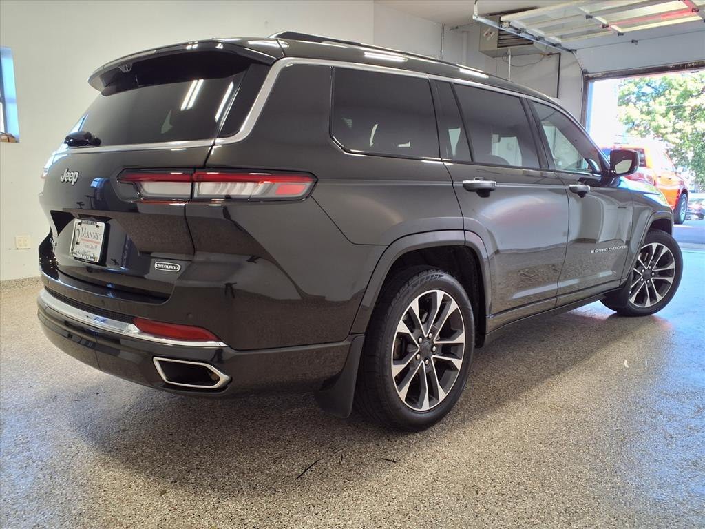 2022 Jeep Grand Cherokee Image 3