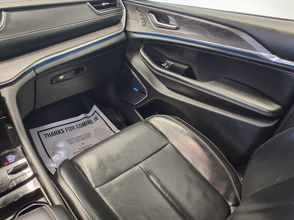 2022 Jeep Grand Cherokee Image 12