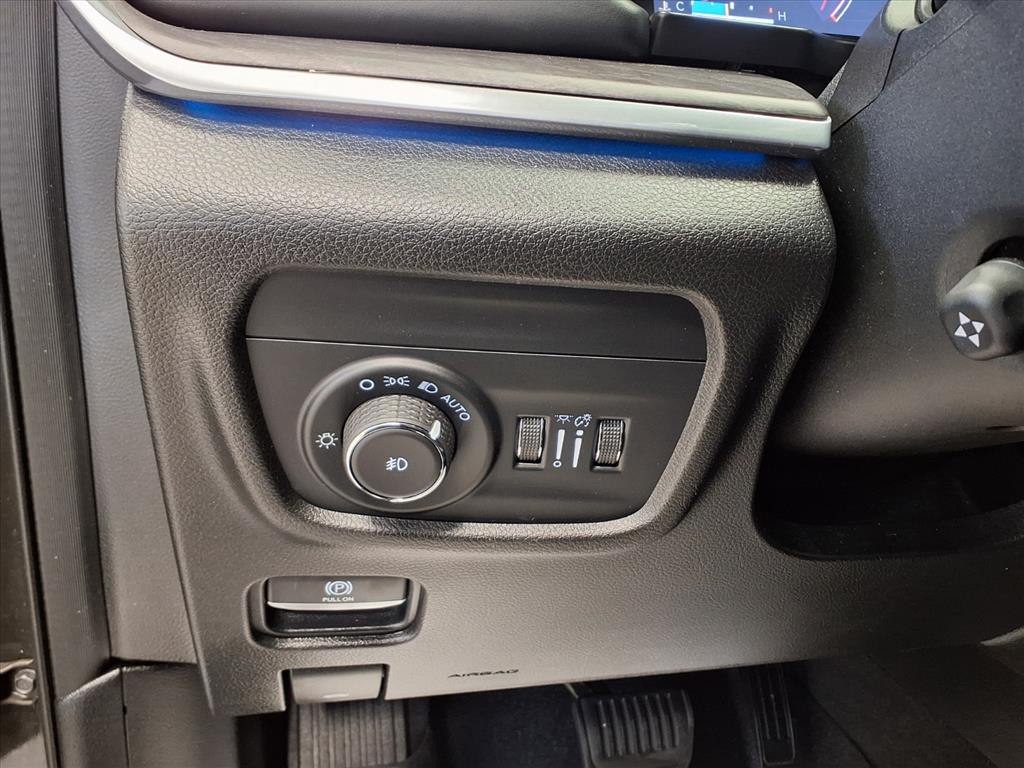 2022 Jeep Grand Cherokee Image 16