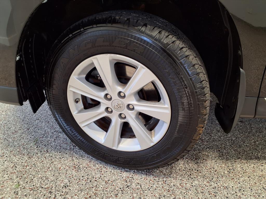 2012 Toyota Highlander Image 6