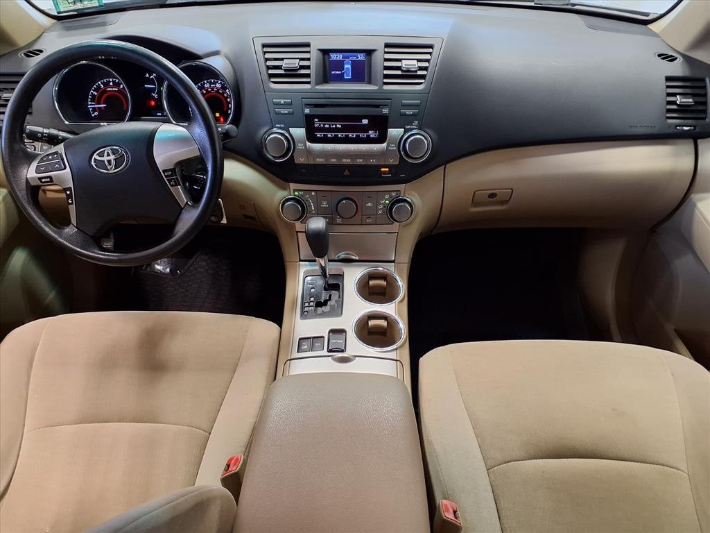 2012 Toyota Highlander Image 10