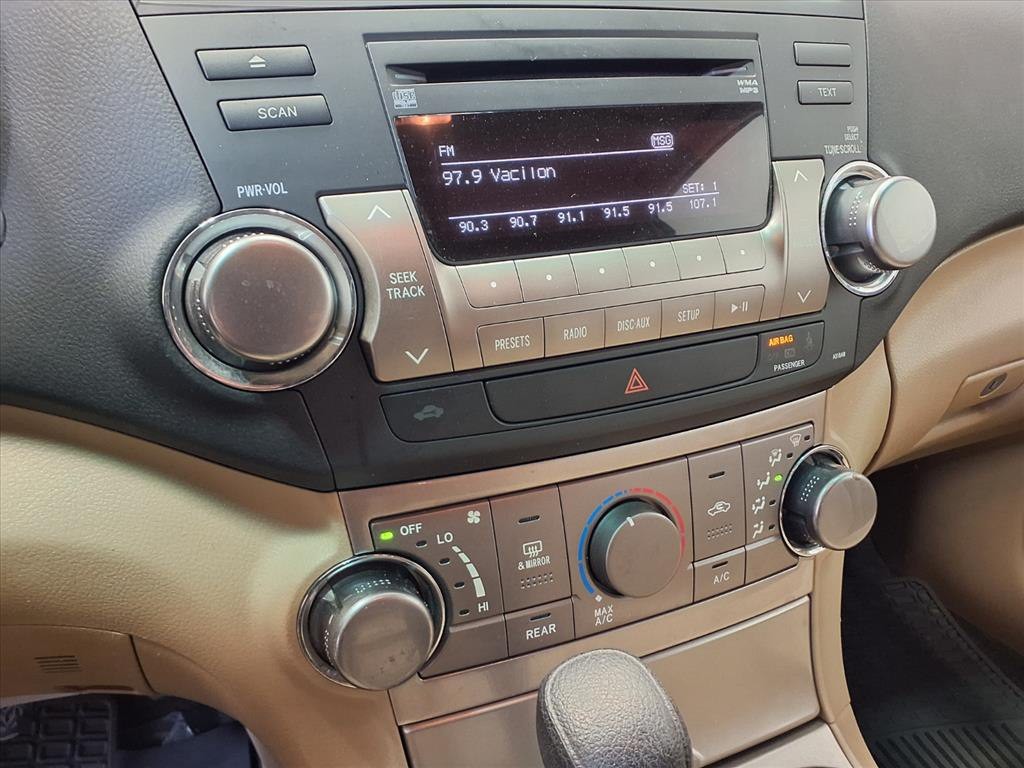 2012 Toyota Highlander Image 17