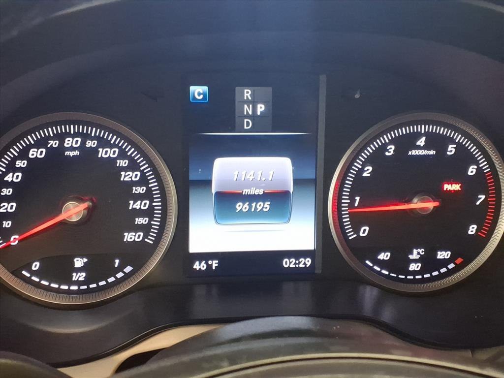 2016 Mercedes-Benz GLC-Class Image 10