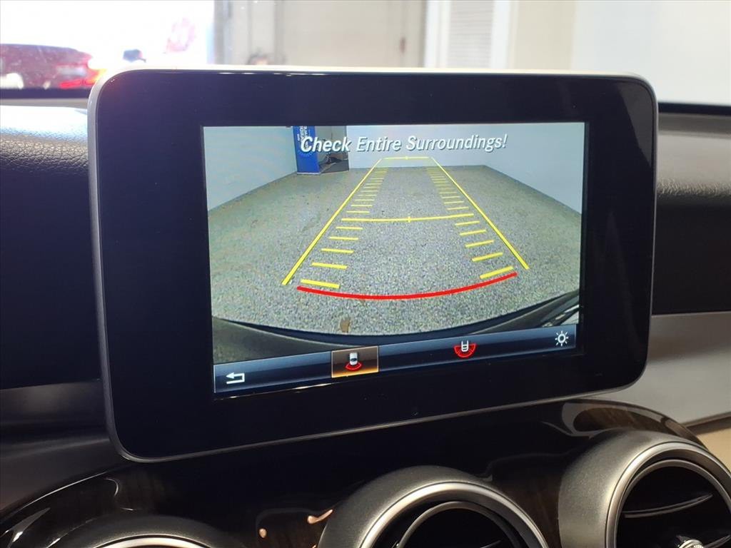 2016 Mercedes-Benz GLC-Class Image 12