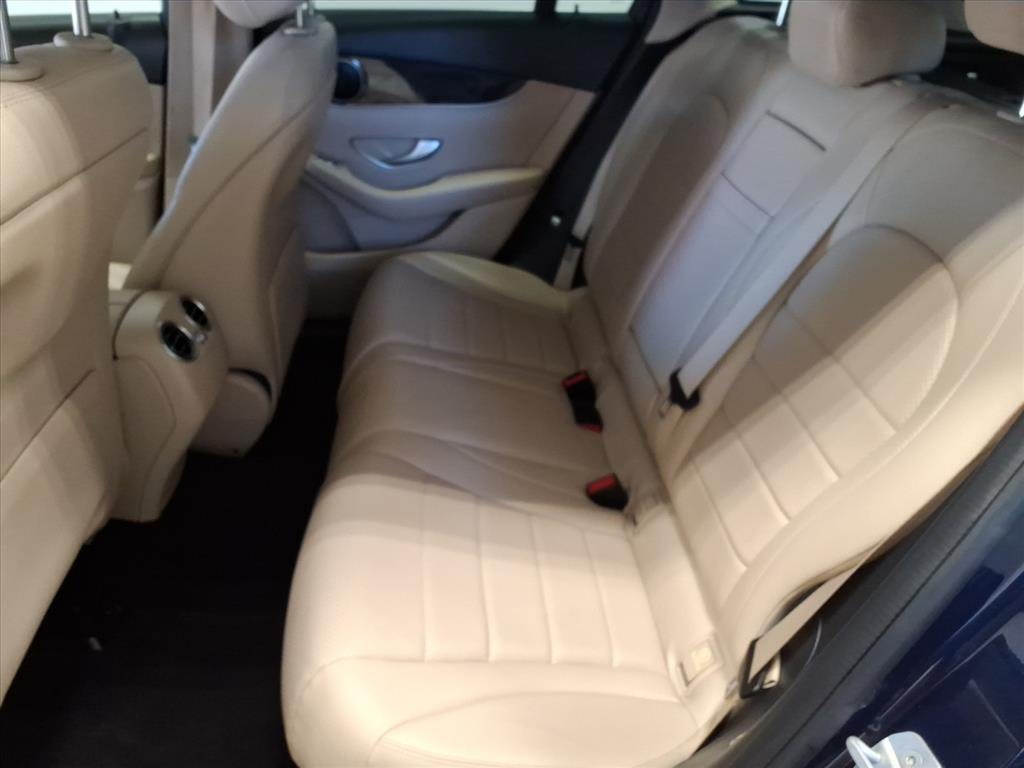 2016 Mercedes-Benz GLC-Class Image 16